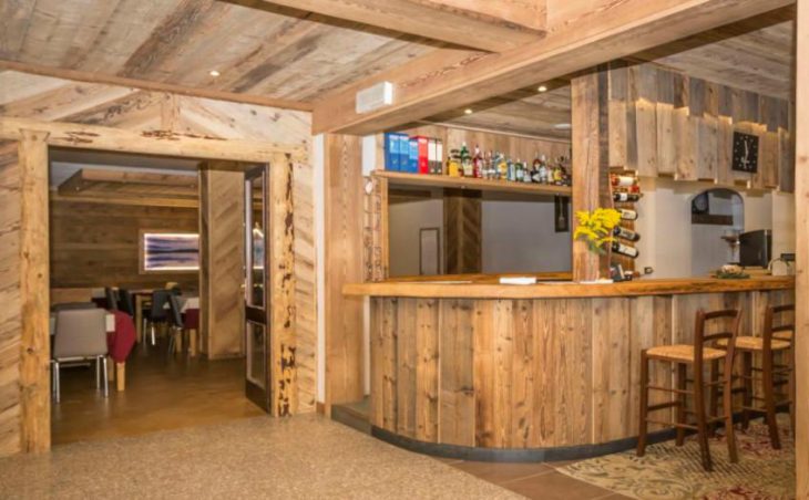 Clotes Hotel in Sauze d'Oulx , Italy image 2 